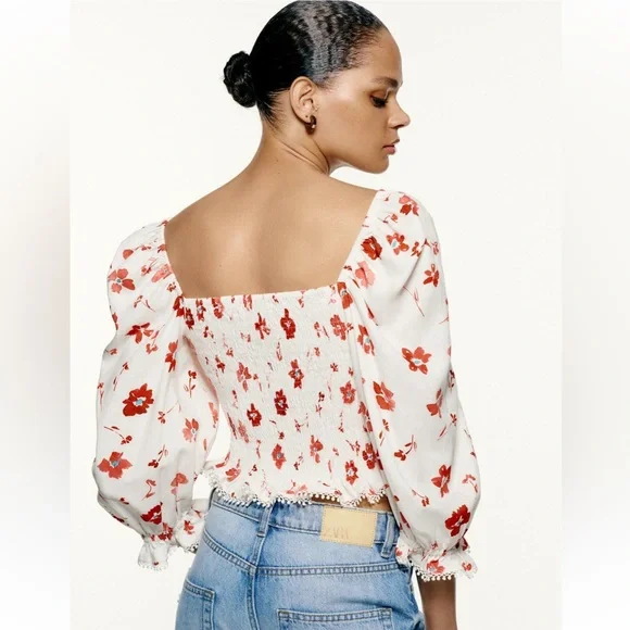 Zara Floral Blouse with Puff Sleeves Size Medium - Picture 6 of 16